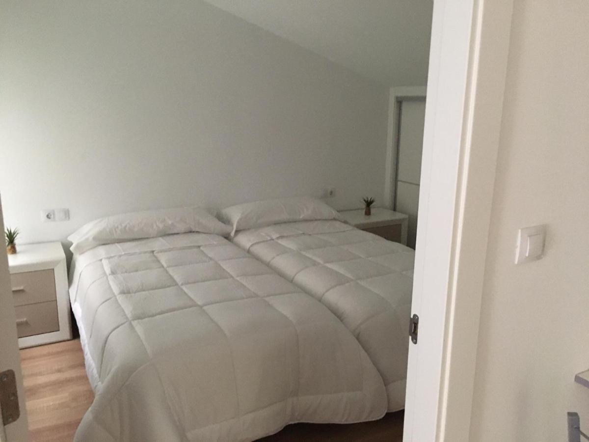 Trabazos Abellas Appartement